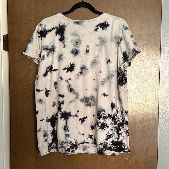 KISS tie dye T-Shirt - Picture 2 of 2